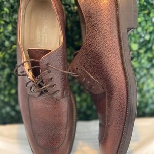 Salvatore Ferragamo Brown Oxfords Sleek Formal Design